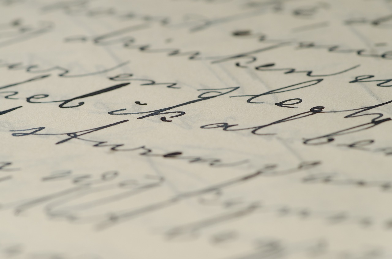 Sztuka kaligrafii: Jak doskonalić swoje umiejętności w piśmie ręcznym?