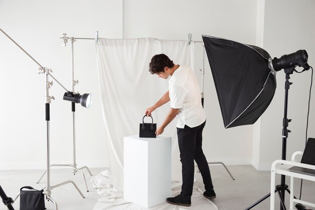 Jak przygotować się do sesji zdjęciowej w profesjonalnym studio fotograficznym?